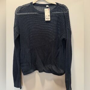 NWT Uniqlo Navy Mesh Long Sleeve Crew Neck Sweater